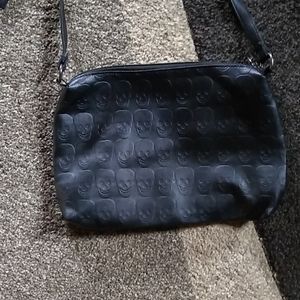 Skull purse / side bag